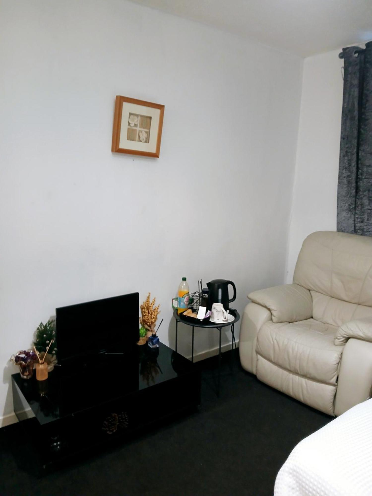 Cozy Private Room Glasgow Buitenkant foto